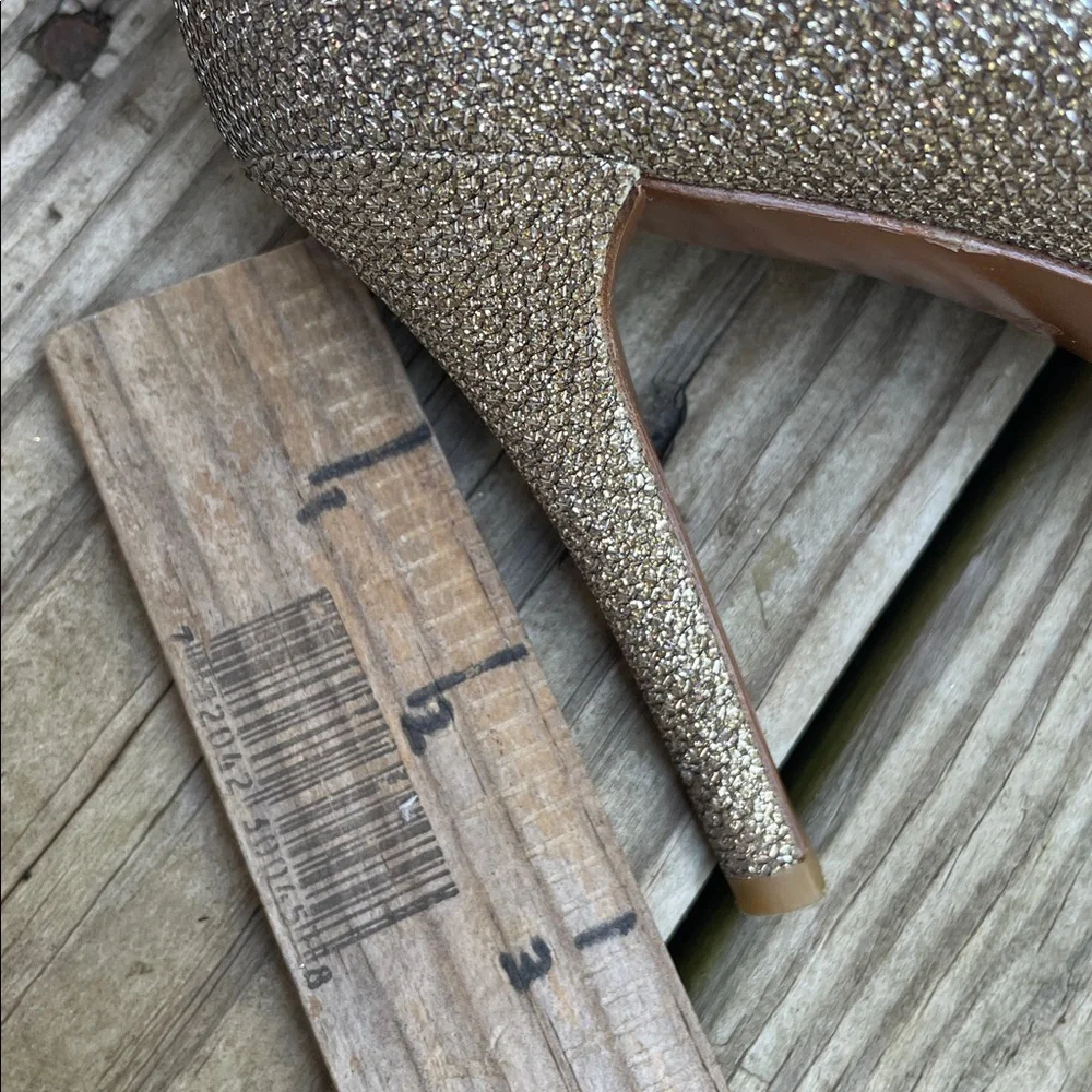 EUC- Coach Gold Sparkly Textured Vero Cuoio Heels Size 6.5 - Picture 14 of 16